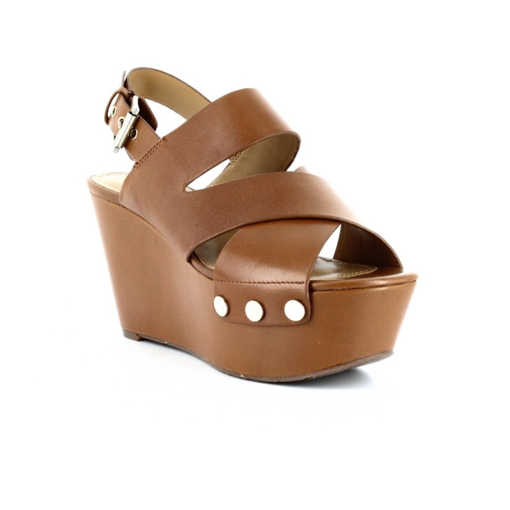 Marc Fisher Camel Wedges. NWT